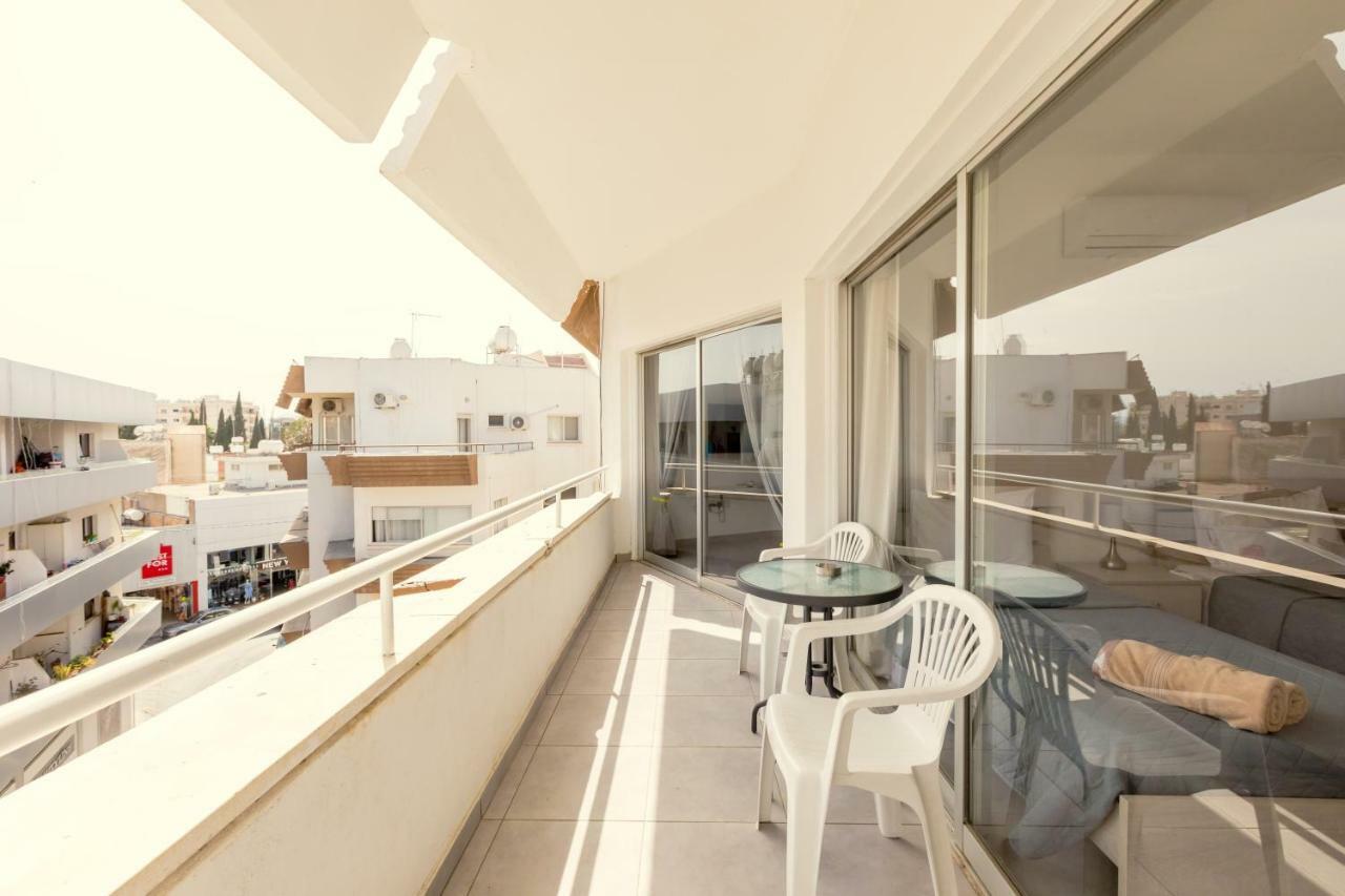 Savvas City Centre Flat Larnaca Ngoại thất bức ảnh